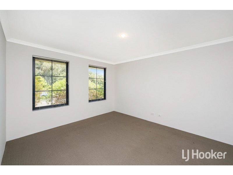 4 Padbury Road, Pinjarra WA 6208