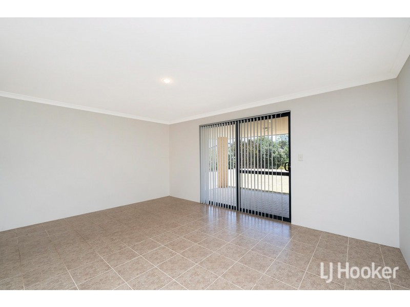 4 Padbury Road, Pinjarra WA 6208