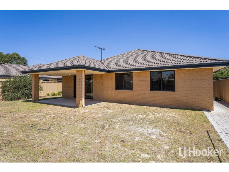 4 Padbury Road, Pinjarra WA 6208