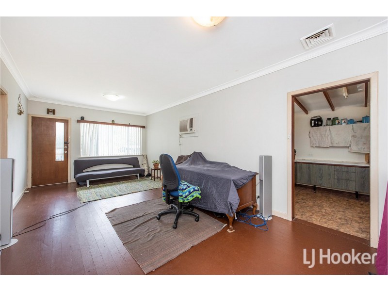 23 Service Street, Mandurah WA 6210