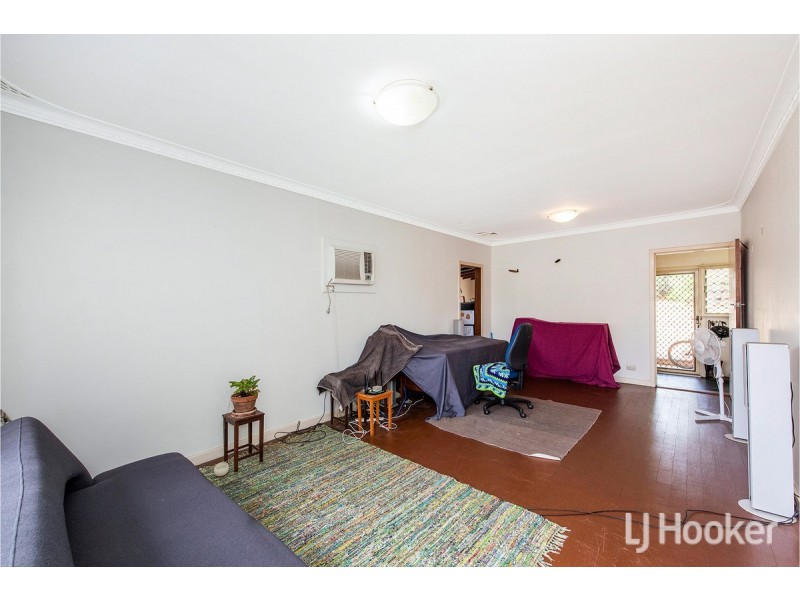 23 Service Street, Mandurah WA 6210