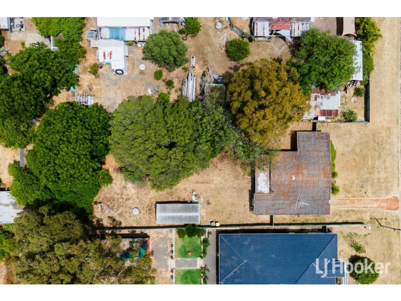 23 Service Street, Mandurah WA 6210