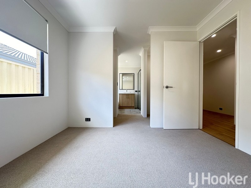 9 Woodstock Avenue, Dawesville WA 6211