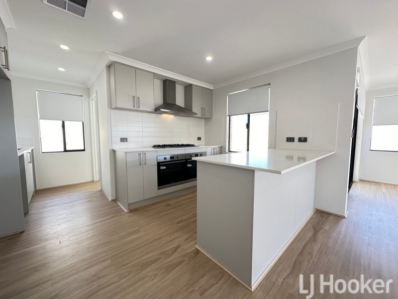 9 Woodstock Avenue, Dawesville WA 6211