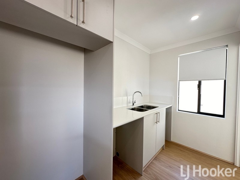 9 Woodstock Avenue, Dawesville WA 6211