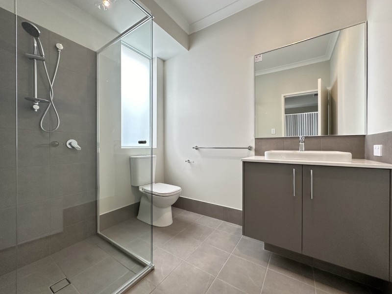 1 Elsham Close, Meadow Springs WA 6210