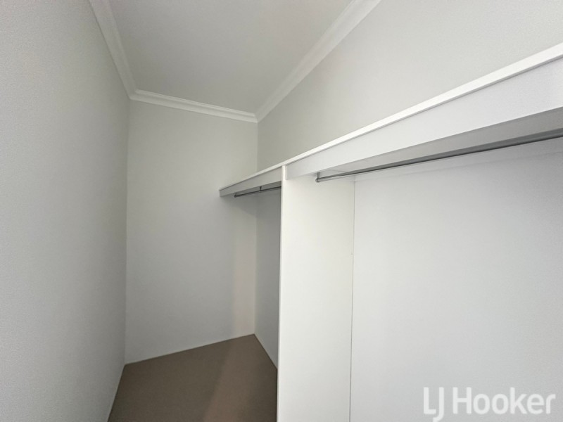 19 Asbury Road, Madora Bay WA 6210