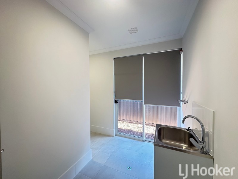 19 Asbury Road, Madora Bay WA 6210