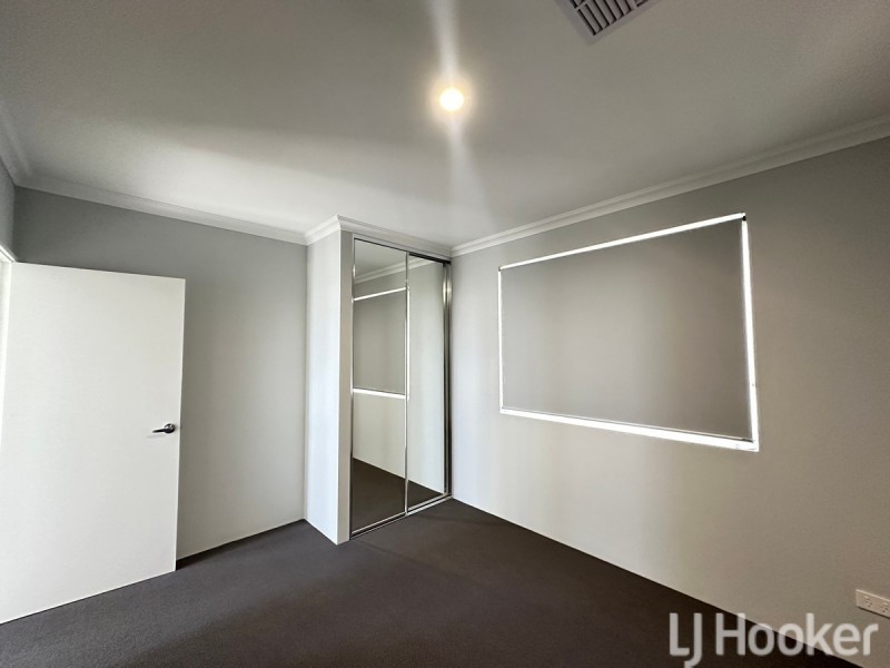 13 Lauderdale Road, Madora Bay WA 6210