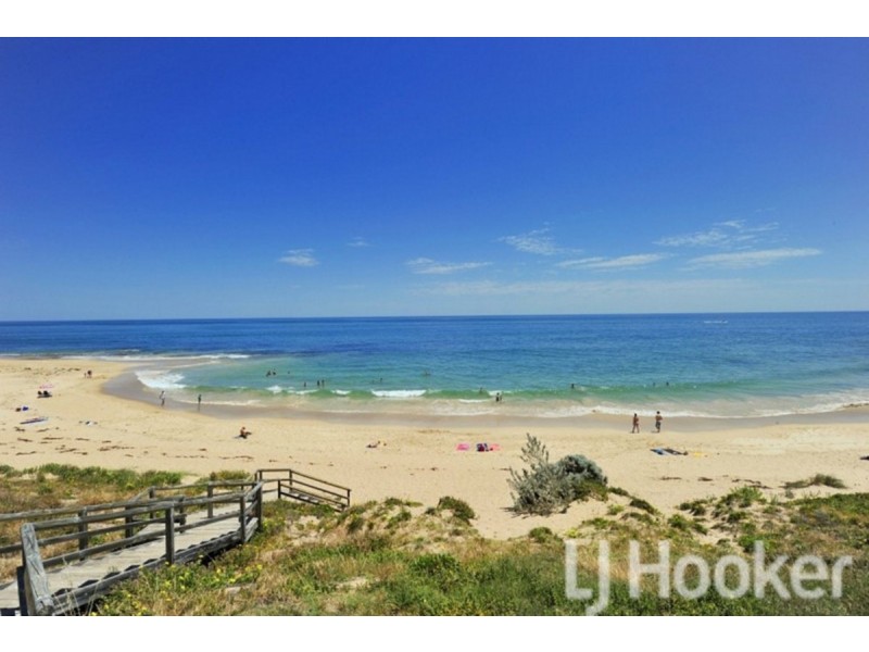 14/35B Halls Head Parade, Halls Head WA 6210