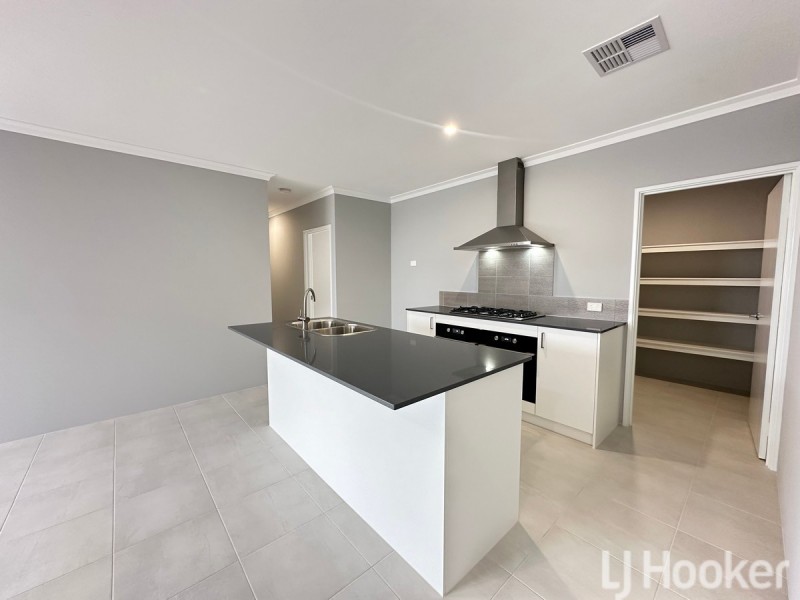 3 Lauderdale Road, Madora Bay WA 6210