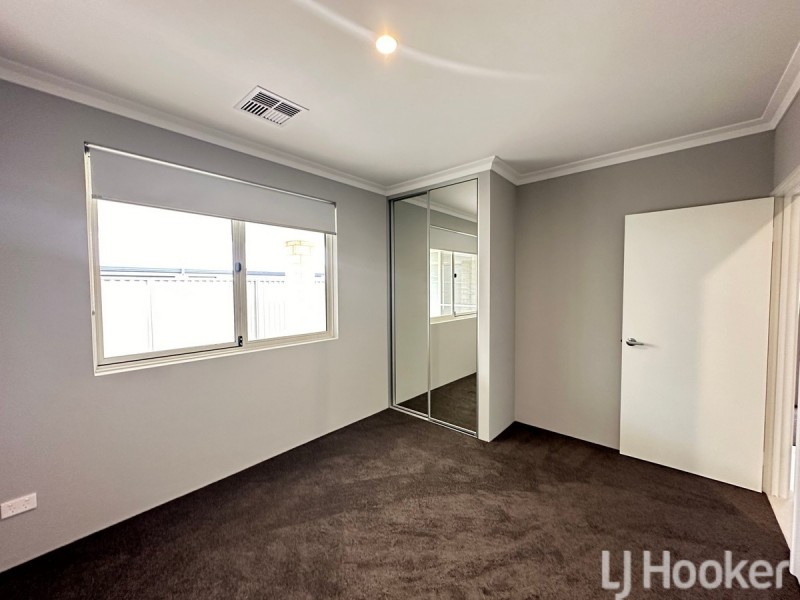 3 Lauderdale Road, Madora Bay WA 6210