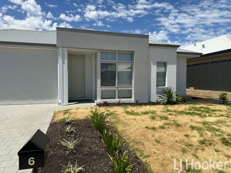 6 Coronado Way, Madora Bay WA 6210