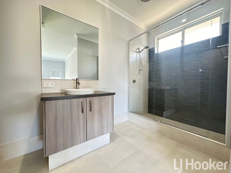 6 Coronado Way, Madora Bay WA 6210