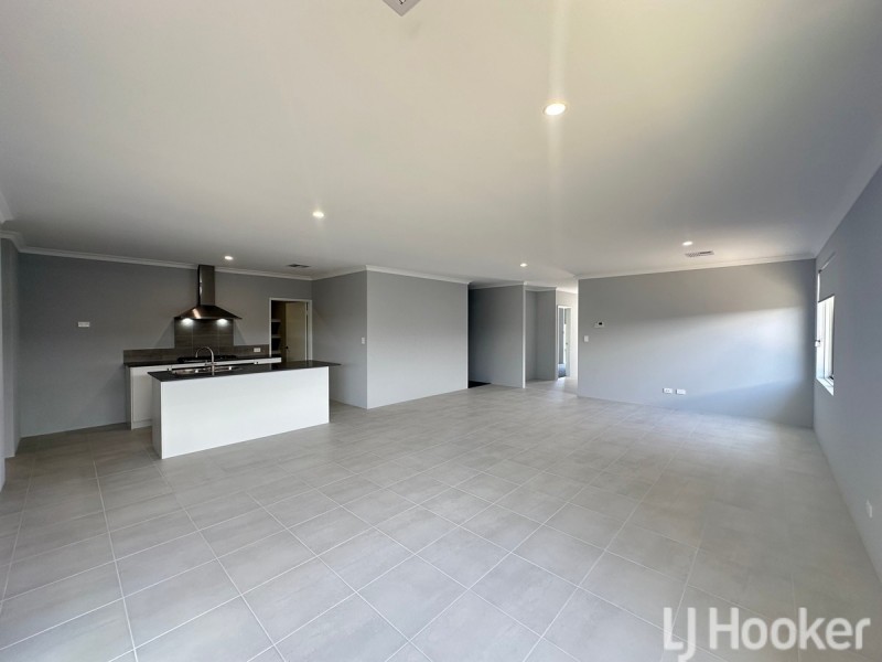 6 Coronado Way, Madora Bay WA 6210