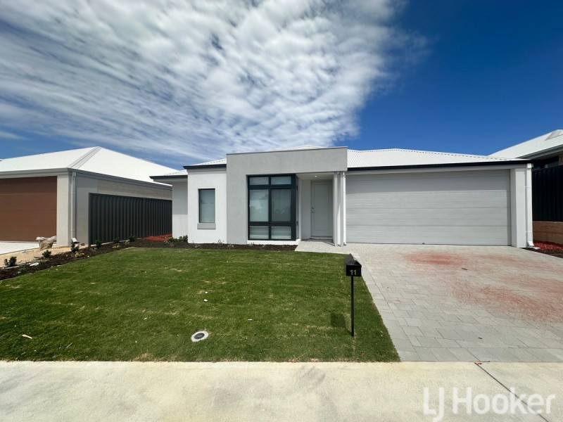 11 Huntington Street, Madora Bay WA 6210