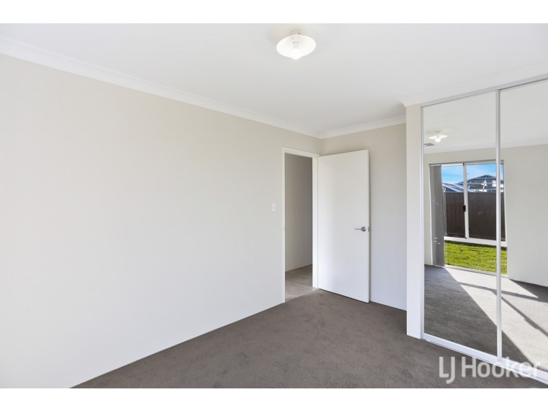 55 Sarasota Loop, Madora Bay WA 6210