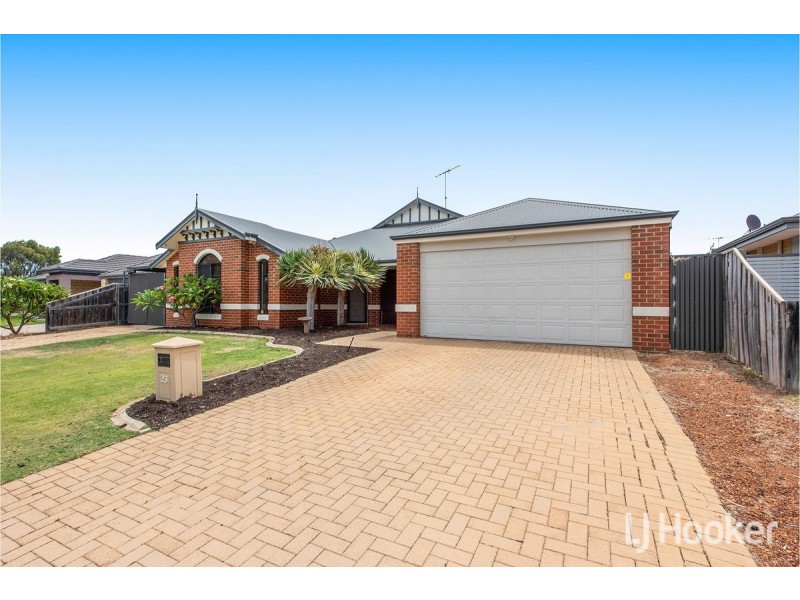 23 Karon Vista, Halls Head WA 6210