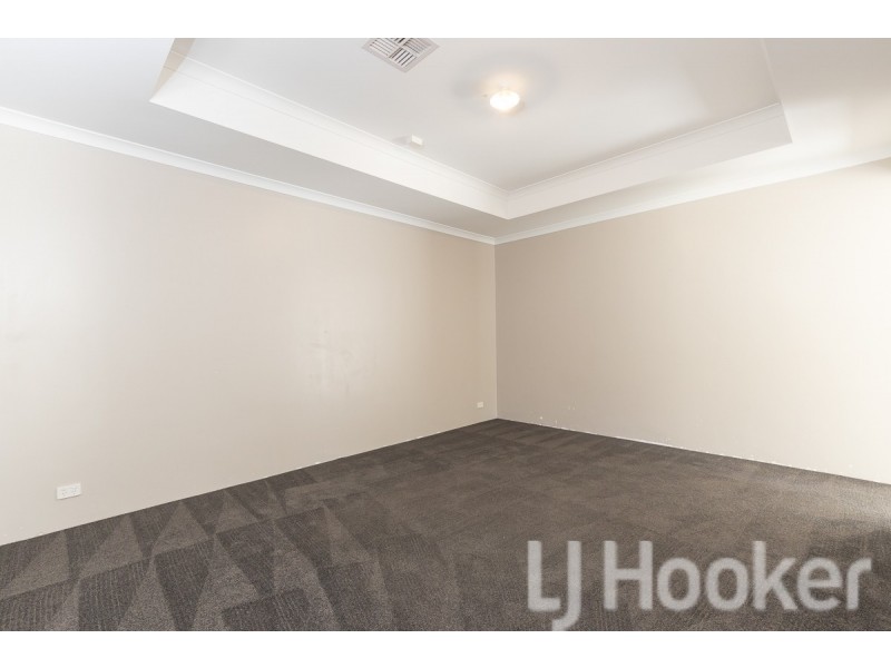 40 Fairway Crescent, Meadow Springs WA 6210