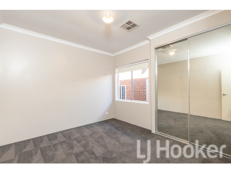 40 Fairway Crescent, Meadow Springs WA 6210