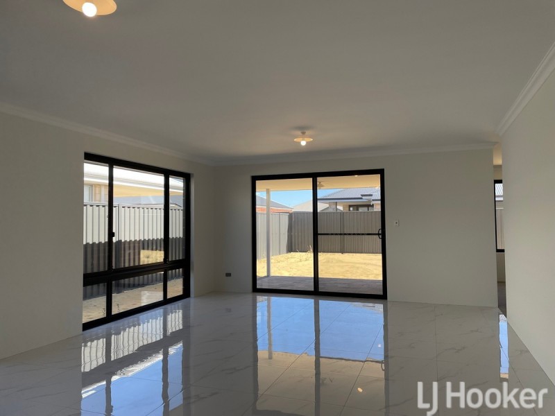 48 Montgomery Parkway, Ravenswood WA 6208