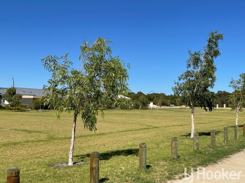 48 Montgomery Parkway, Ravenswood WA 6208