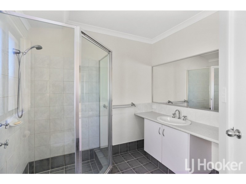 9 Camden Way, Meadow Springs WA 6210