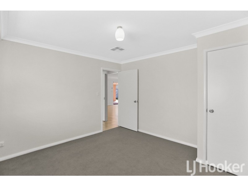 9 Camden Way, Meadow Springs WA 6210