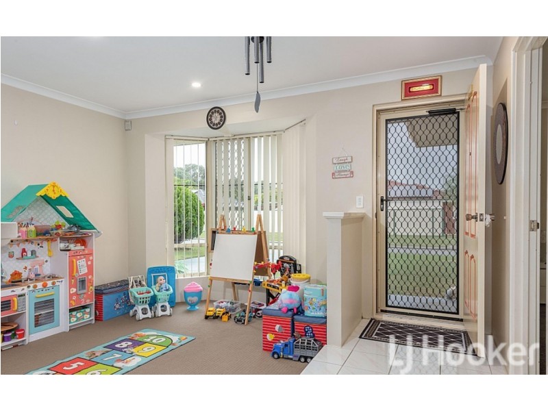 5 Grampian Court, Cooloongup WA 6168