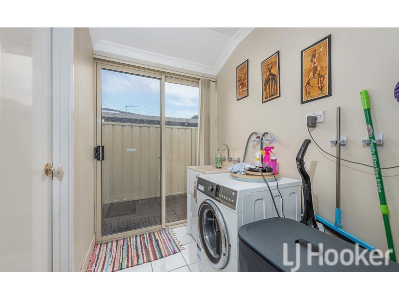 5 Grampian Court, Cooloongup WA 6168