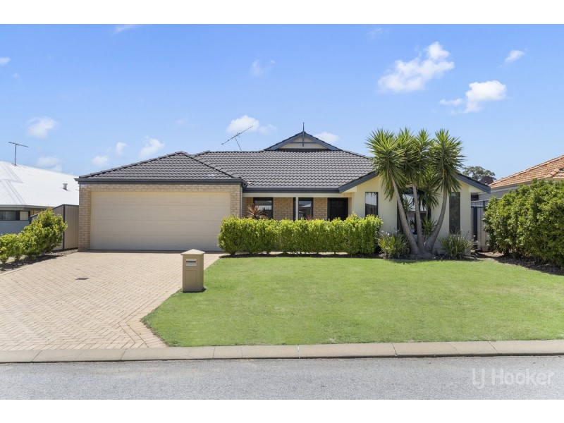 7 Moonbrook Way, Meadow Springs WA 6210