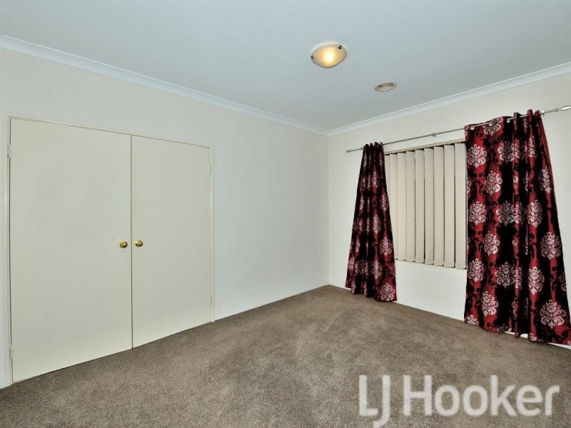 51 Quandong Parkway, Halls Head WA 6210