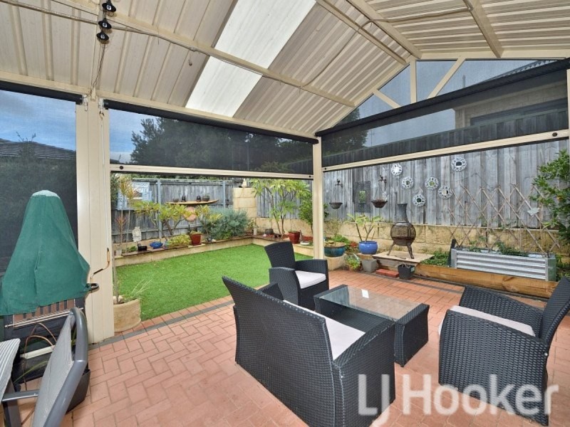 51 Quandong Parkway, Halls Head WA 6210