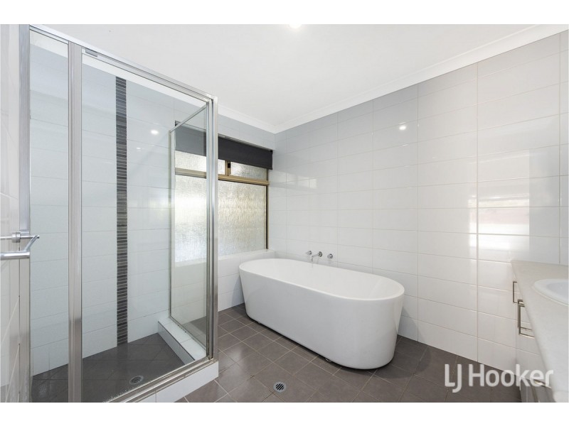 5 Camarri Way, South Yunderup WA 6208