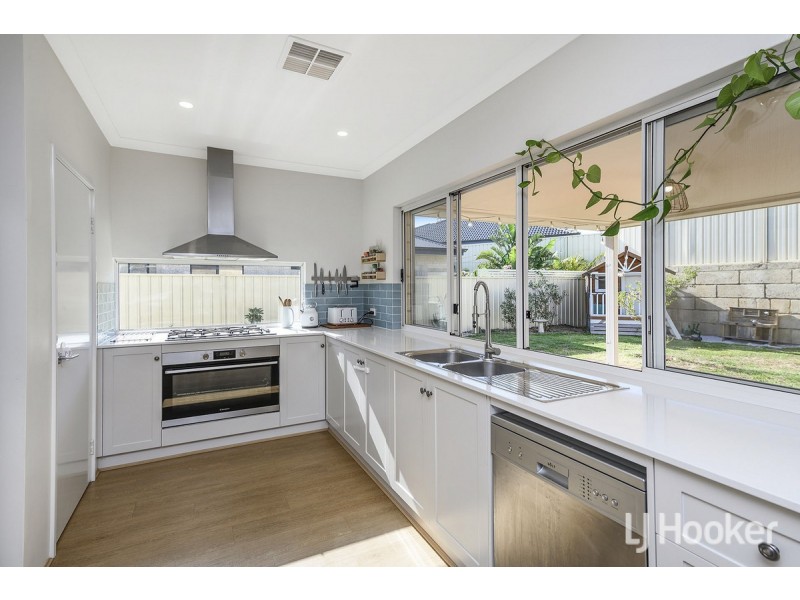 48 Balladonia Parade, Dawesville WA 6211