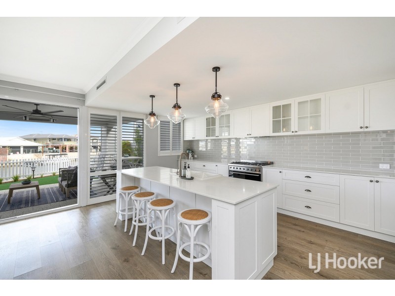 12/127 Waterlily Drive, Dudley Park WA 6210