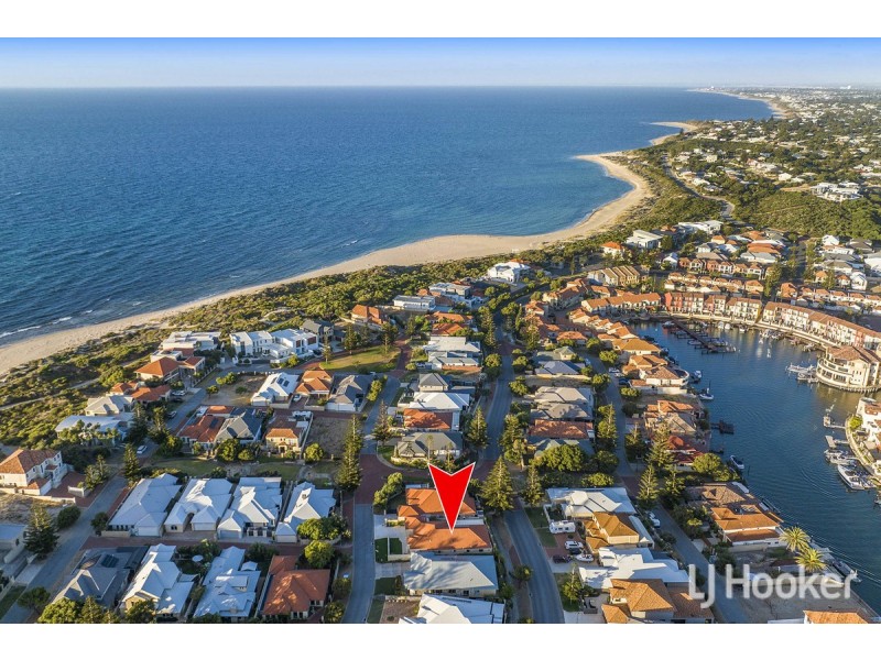 84 Alexis Circle, Wannanup WA 6210