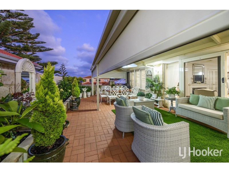 84 Alexis Circle, Wannanup WA 6210