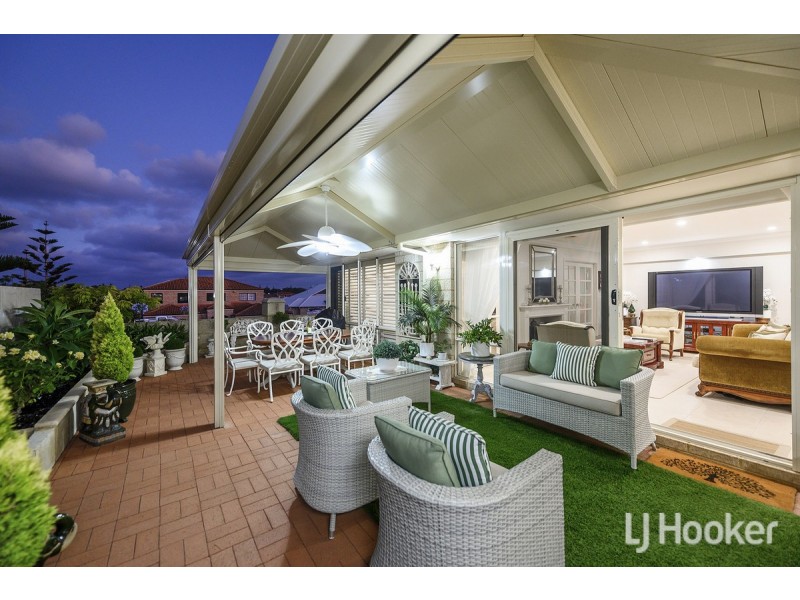 84 Alexis Circle, Wannanup WA 6210