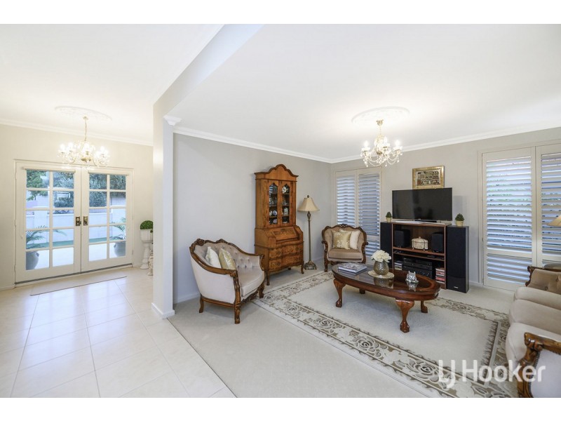 84 Alexis Circle, Wannanup WA 6210