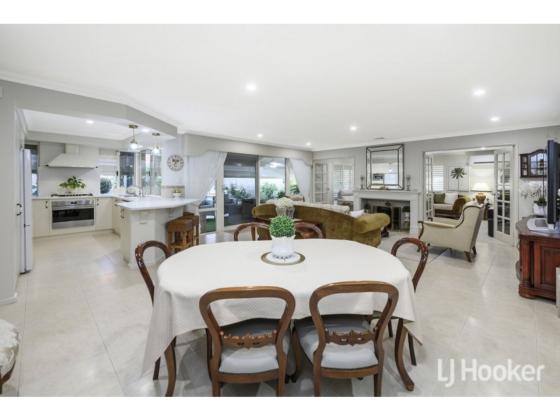 84 Alexis Circle, Wannanup WA 6210