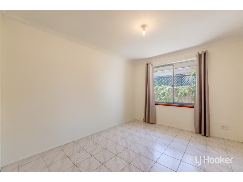 16 Karunjie Road, Golden Bay WA 6174