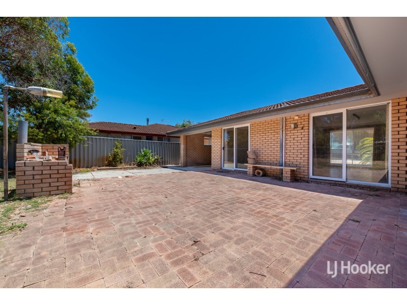 16 Karunjie Road, Golden Bay WA 6174