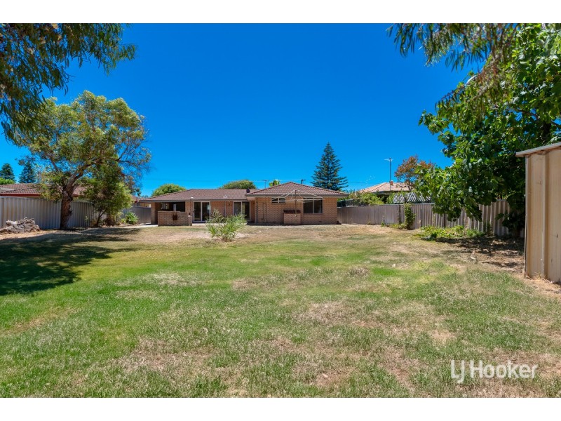 16 Karunjie Road, Golden Bay WA 6174