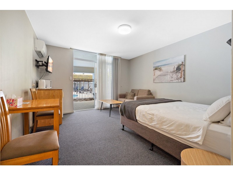 44/110-114 Mandurah Terrace, Mandurah WA 6210