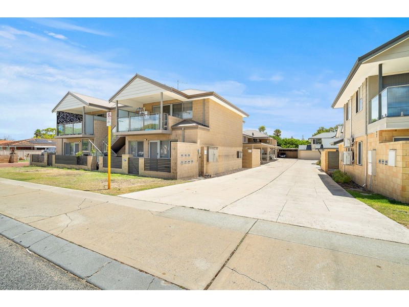 4/90 Cooper Street, Mandurah WA 6210