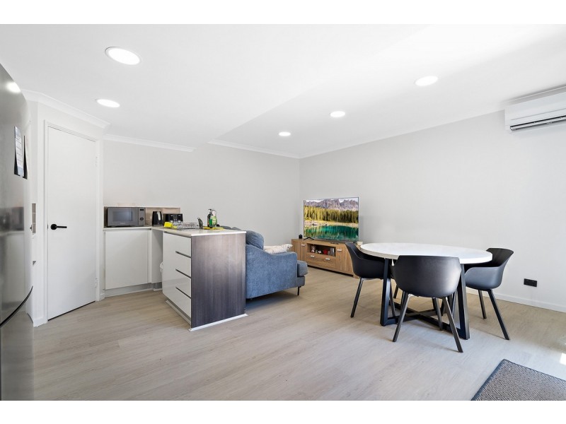 4/90 Cooper Street, Mandurah WA 6210