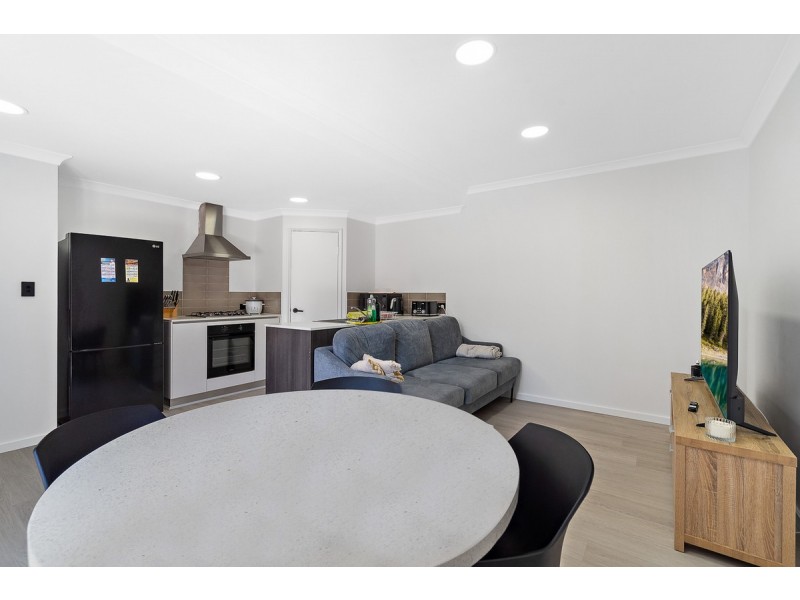 4/90 Cooper Street, Mandurah WA 6210