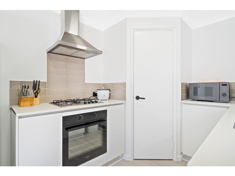 4/90 Cooper Street, Mandurah WA 6210