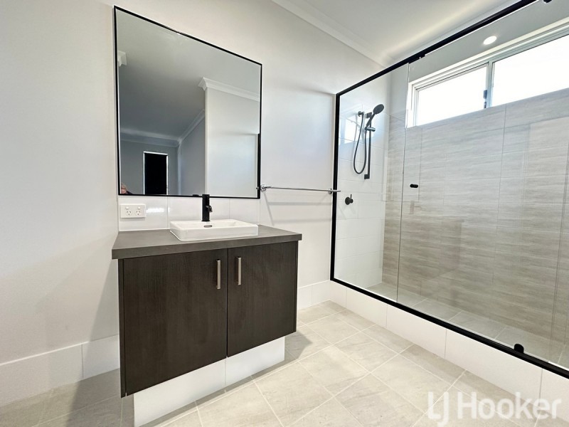 40 Huntington Street, Madora Bay WA 6210